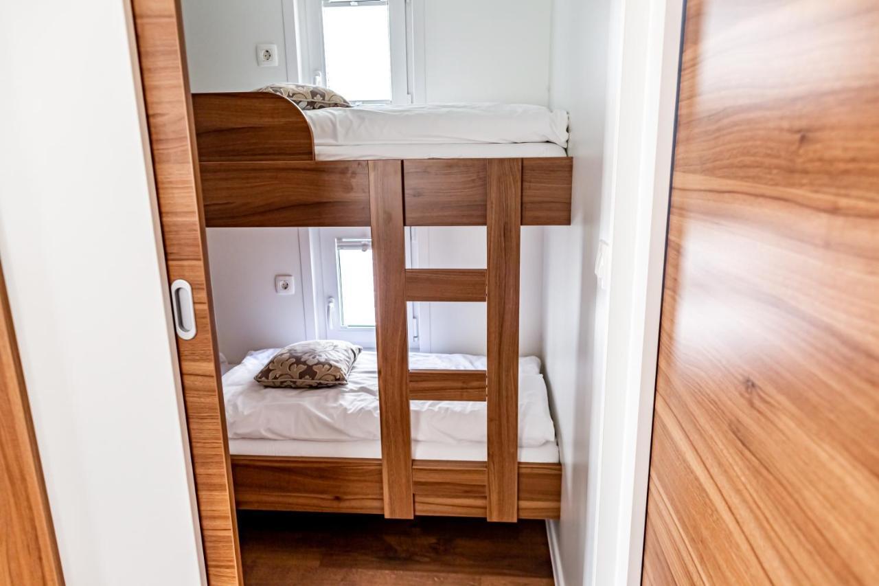 Floating Sea House Aurora Villa ปอร์โตรอซ ภายนอก รูปภาพ