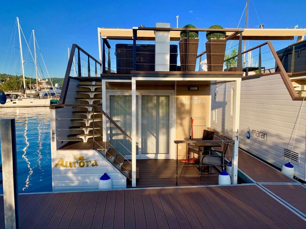 Floating Sea House Aurora Villa ปอร์โตรอซ ภายนอก รูปภาพ