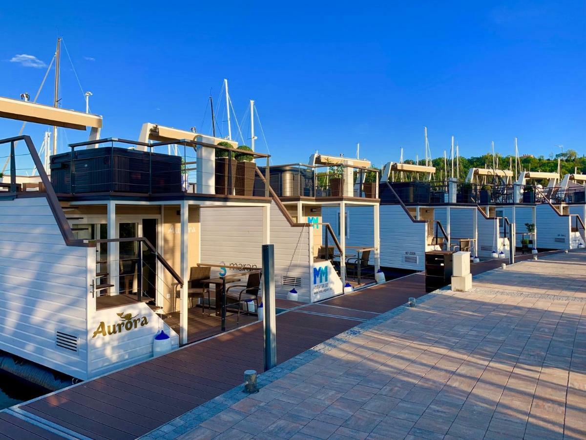 Floating Sea House Aurora Villa ปอร์โตรอซ ภายนอก รูปภาพ